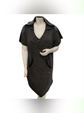 Active Zone Hooded Short-Sleeve Swim Cover-Up in Charcoal Size 3X